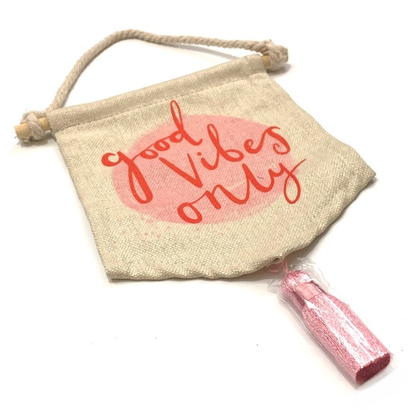 Good Vibes Only Canvas Fabric Banner Wall Hanging - Picture 2 of 7